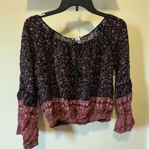 Vintage F21 Floral Black and Pink Women's Top